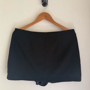 Abercrombie & Fitch Black Mini Skirt